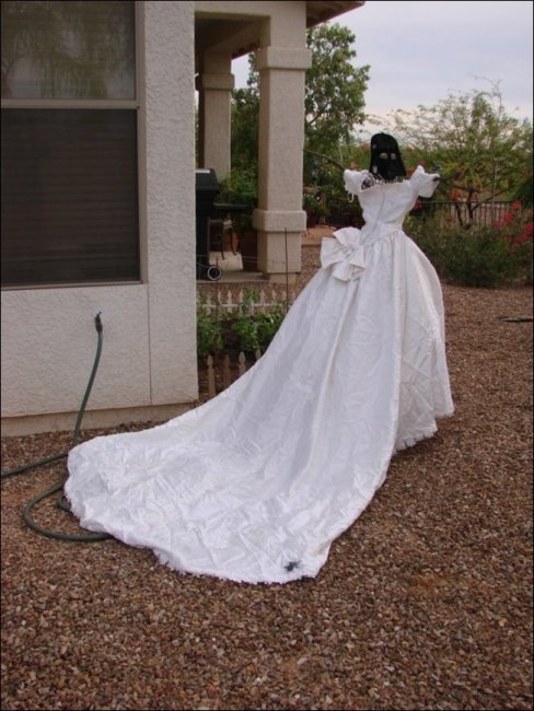 Как использовать свадебное платье бывшей жены