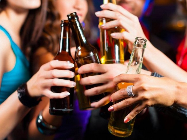 10 признаков того, что вы пьете слишком много