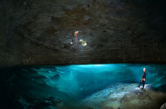 Удивительные подводные пещеры