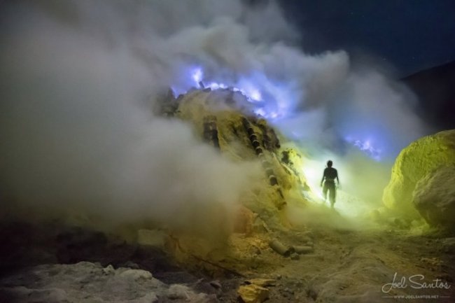 Фантастический вулкан в Индонезии