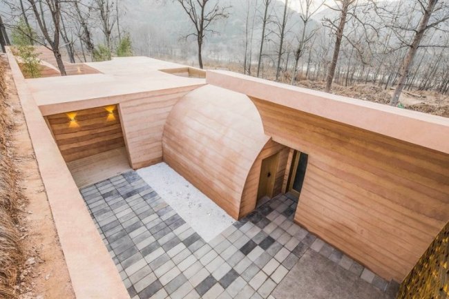 Реконструкция пещерного дома в Китае