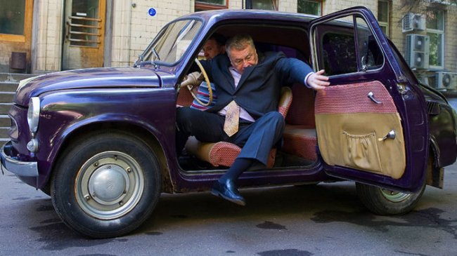 Владимир Жириновский и его автомобили