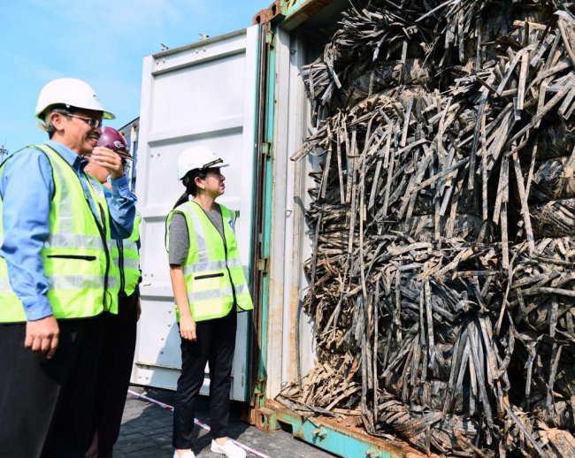 В джунглях Малайзии обнаружены горы мусора из Великобритании