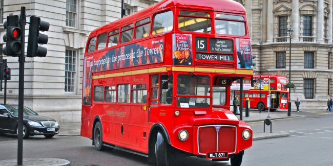 Легендарные красные двухэтажные автобусы исчезнут из Лондона
