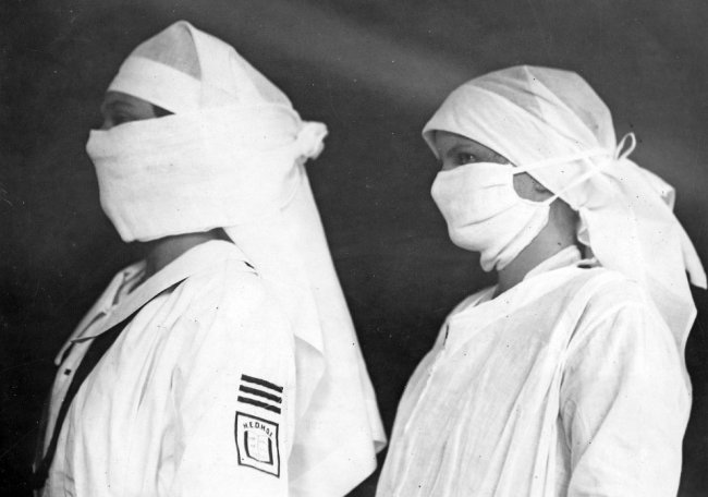 Медицинские маски 1918 года