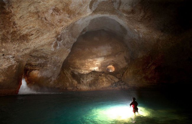 Исследование пещер