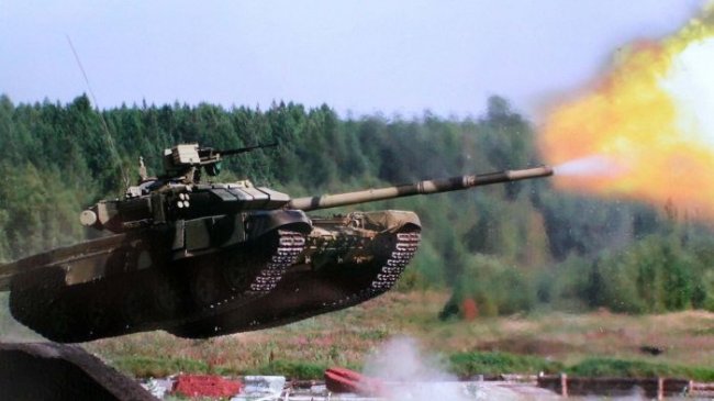 Чем новые танки Т-90М отличаются от старых советских Т-90