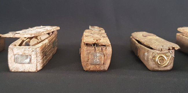 Загадка старинных деревянных трупов из Шотландии